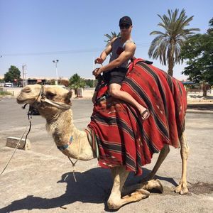 Meet your Posher, Aaron